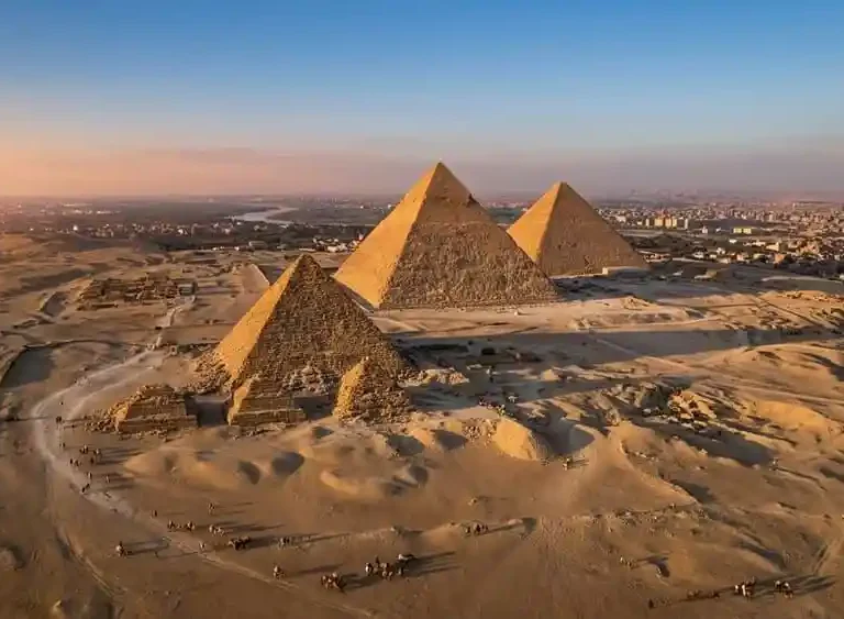 Spending Christmas in Cairo and Giza
